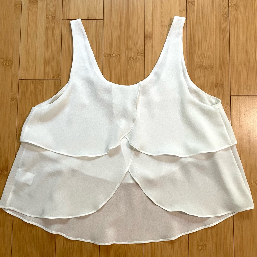 NWOT Paper Crane Flowy, Layered Cami Top Size Small